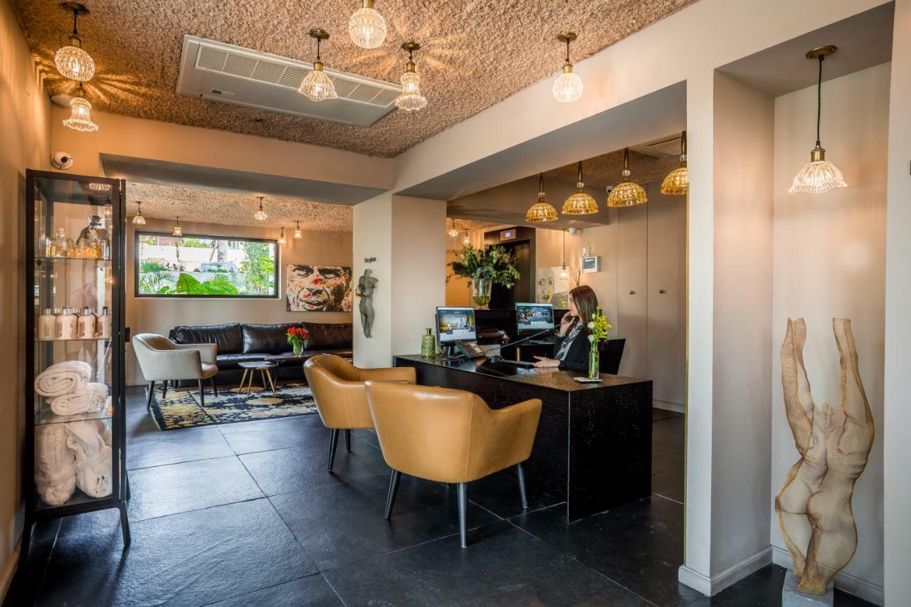 Lear Sense Hotel Gedera Bagian luar foto